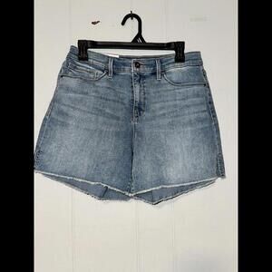 NWT Jessica Simpson Side Slit Short High Rise Frayed‎ Hem Size 6 Relaxed Fit